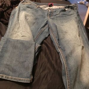 Size 24 torrid denim jeans nwot